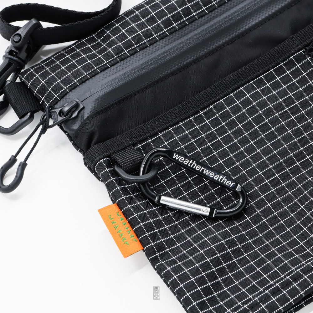 Sacoche with Poop Bag (Black)